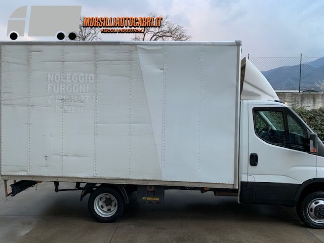 IVECO 35c14 Furgone in Alluminio